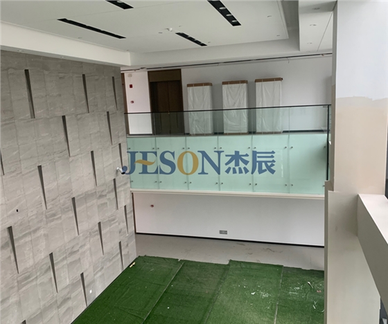 杰辰立柱 杰辰立柱