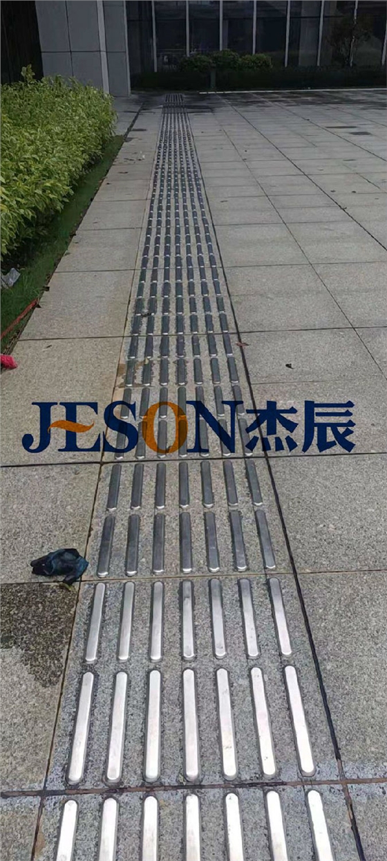 杰辰不锈钢盲道条 杰辰不锈钢盲道条